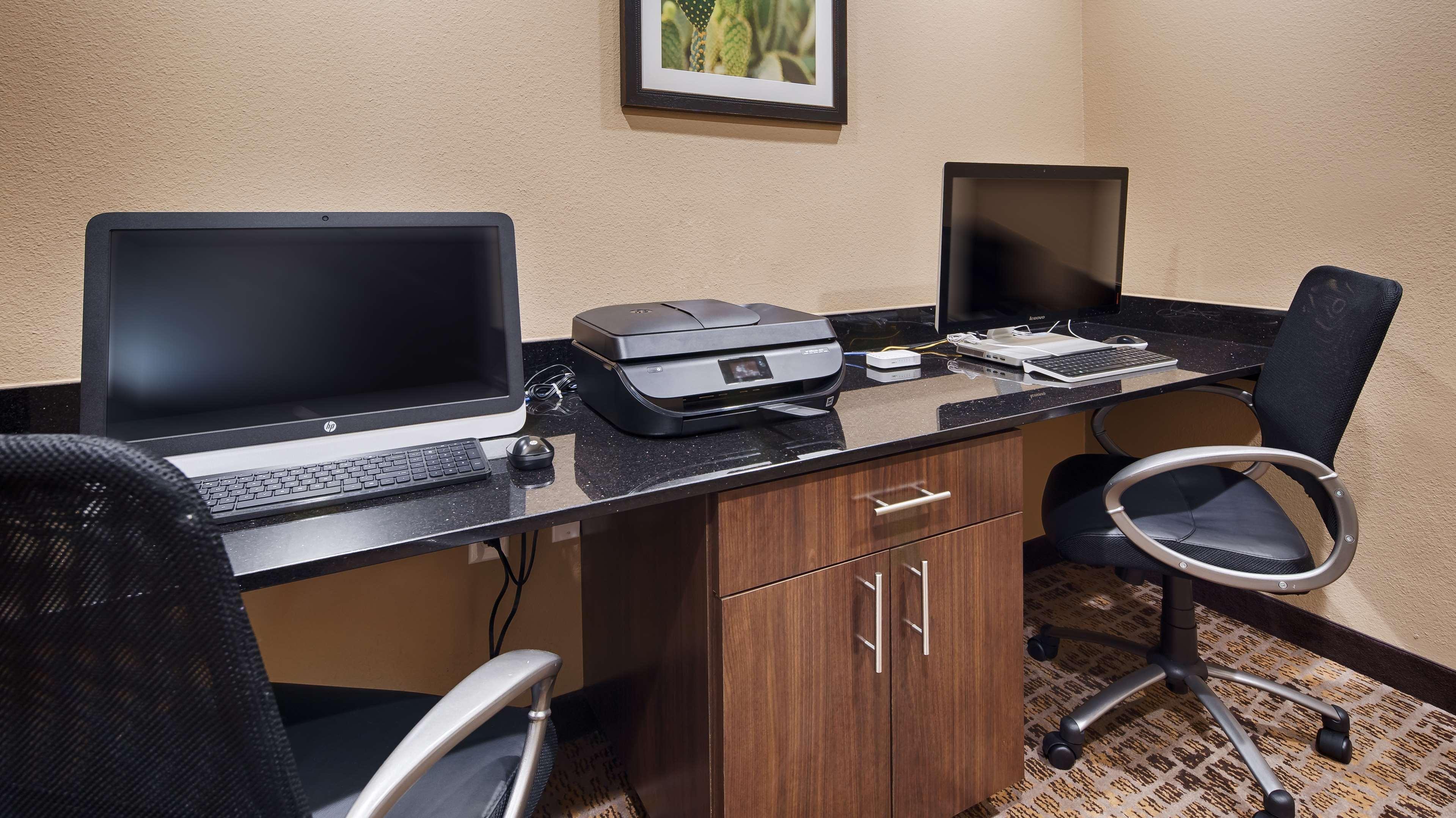 Best Western Plus Elmendorf Hotel San Antonio Hotel Exterior foto