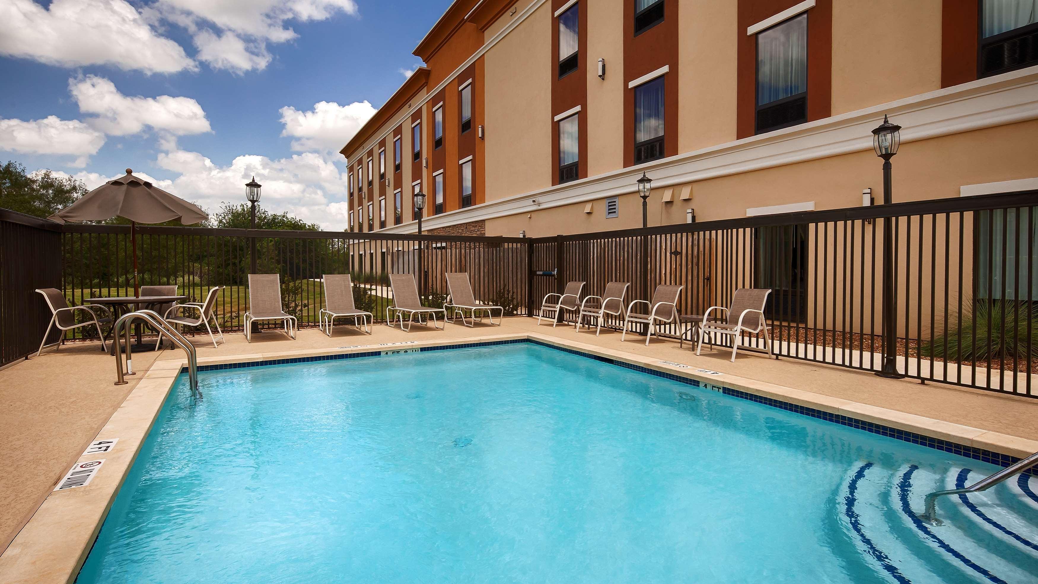 Best Western Plus Elmendorf Hotel San Antonio Hotel Exterior foto
