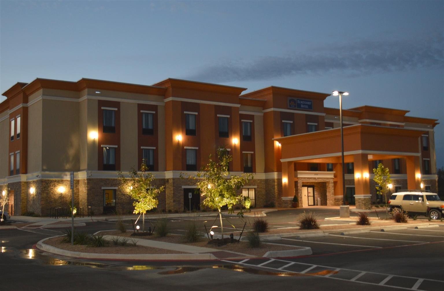 Best Western Plus Elmendorf Hotel San Antonio Hotel Exterior foto